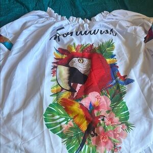Colorful Parrot Honduras Bird Shirt
